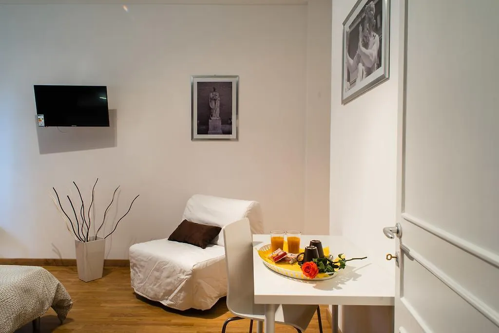 Bed & Breakfast Mirabilia Urbis Roma Bed and Breakfast